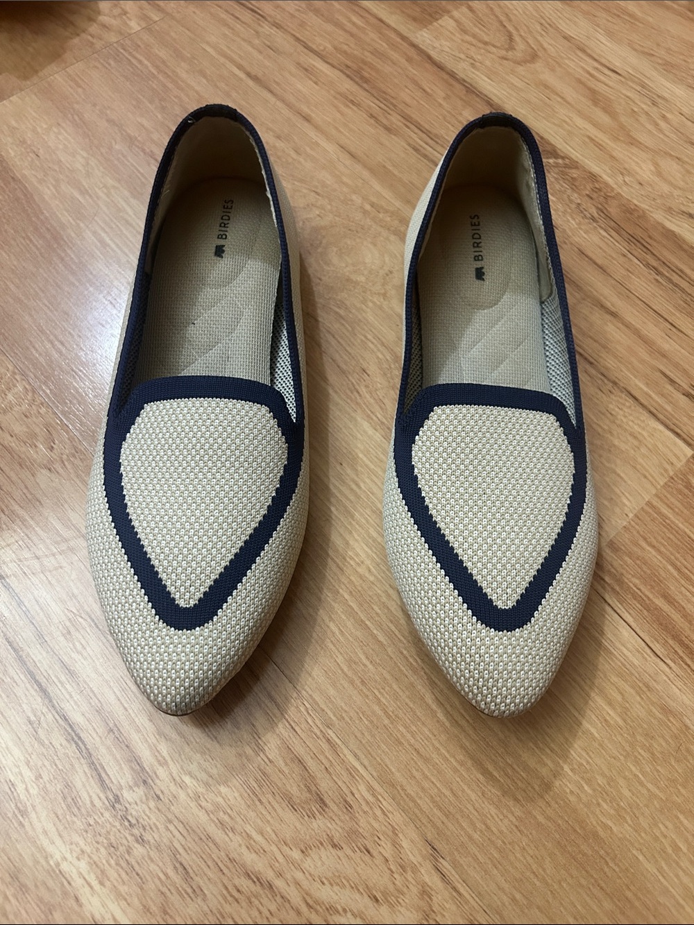 Birdies Beige Knit Pointed Flats Loafers with Navy Accents 8